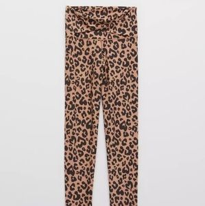 OFFLINE Real Me High Waisted Twist Legging
